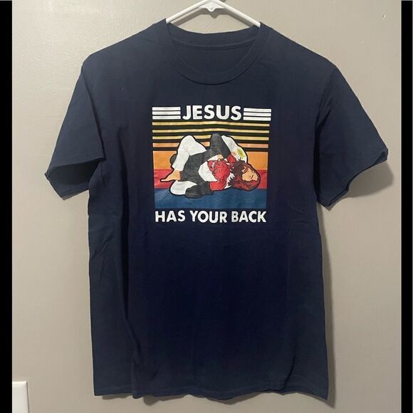 Jesus has your back t shirt - Picture 1 of 3
